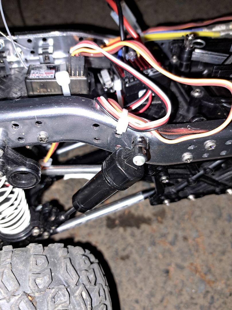 タミヤCRー01ランクル40+FJクルーザー4WS仕様