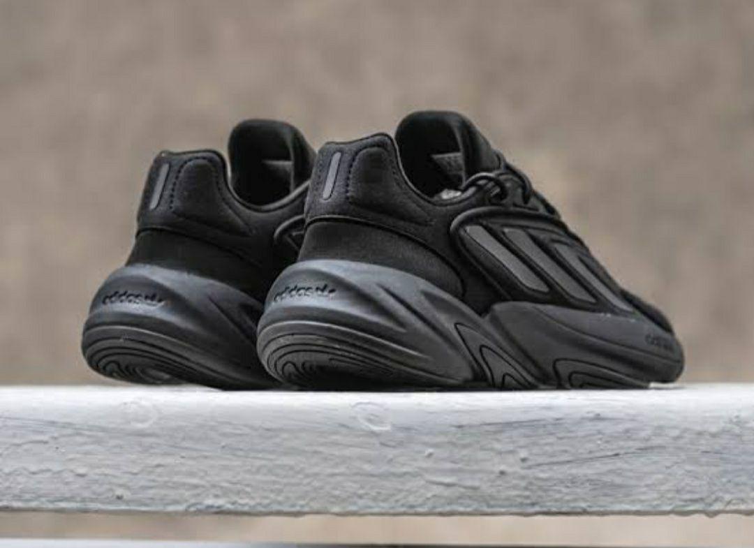 大好き 新品未使用26.5cm アディダススニーカーオールブラック adidas スパイク・シューズ