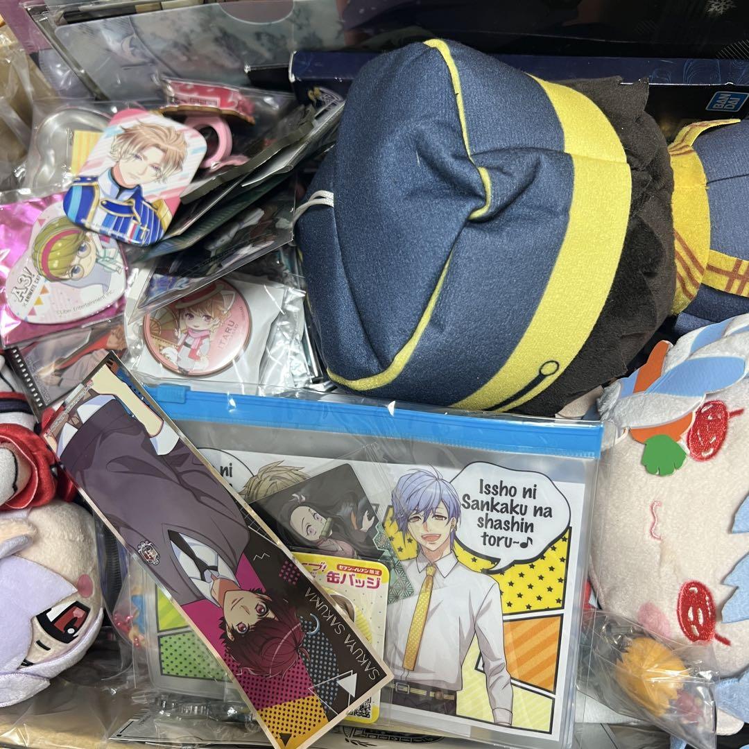 約250点 90サイズ まとめ売り キャラクターグッズ ぬいぐるみ 缶