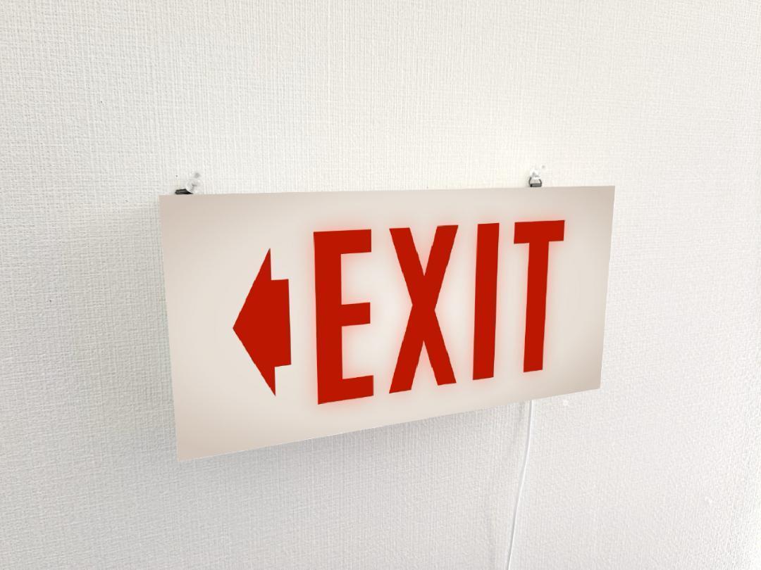 【壁掛け】EXIT 非常口 出口 アメリカンレトロ看板 置物 雑貨 ライトBOX