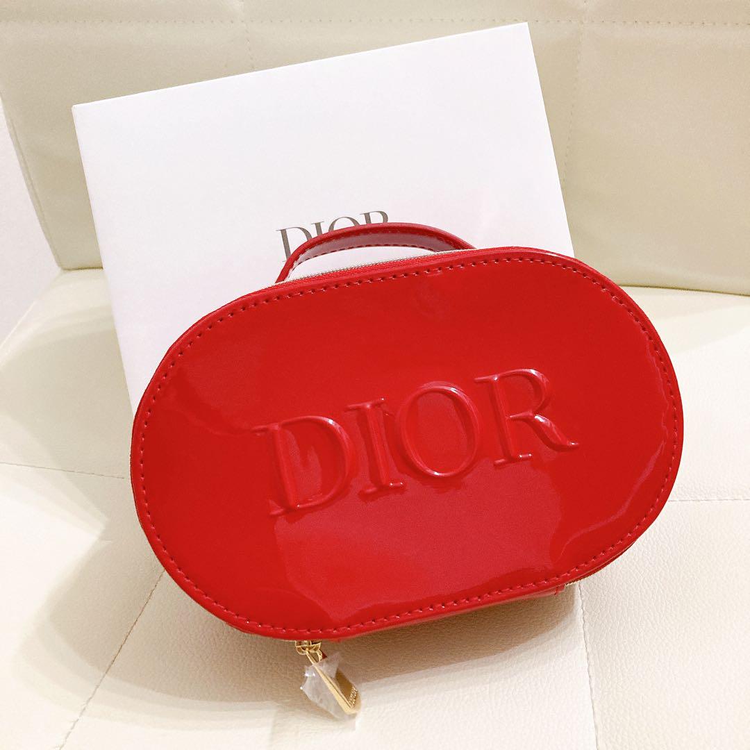 Dior 最新ノベルティ バニティポーチ レッド エナメル