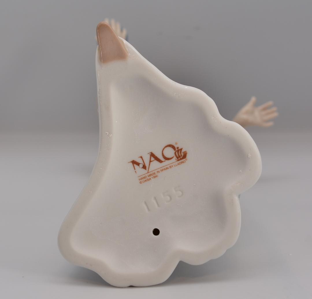 【正規取扱店】 道を照らす ＃1155 箱付き 光沢仕上げ スペイン ☆NAO・リヤドロ 置物