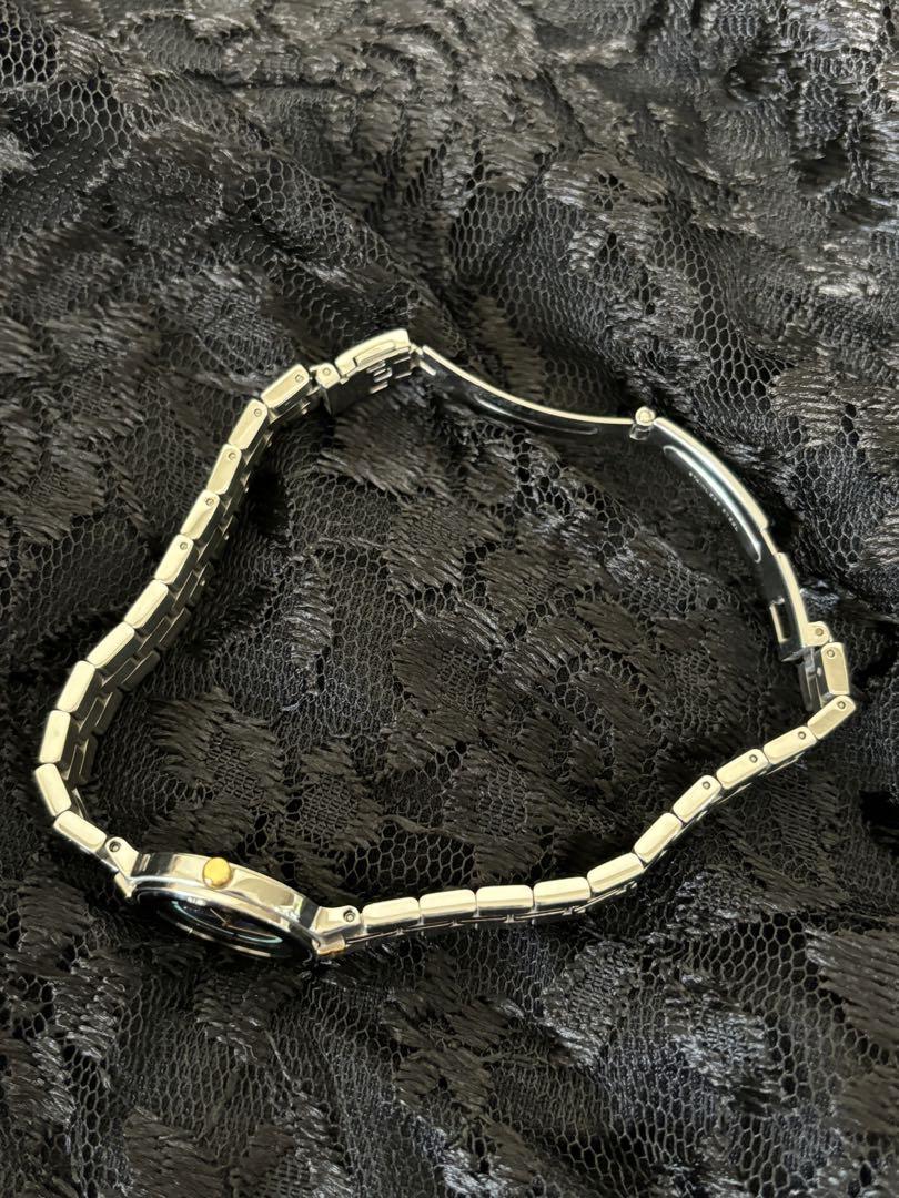 YSL イヴサンローラン　レディースウォッチ　腕時計　電池交換済み　稼動品