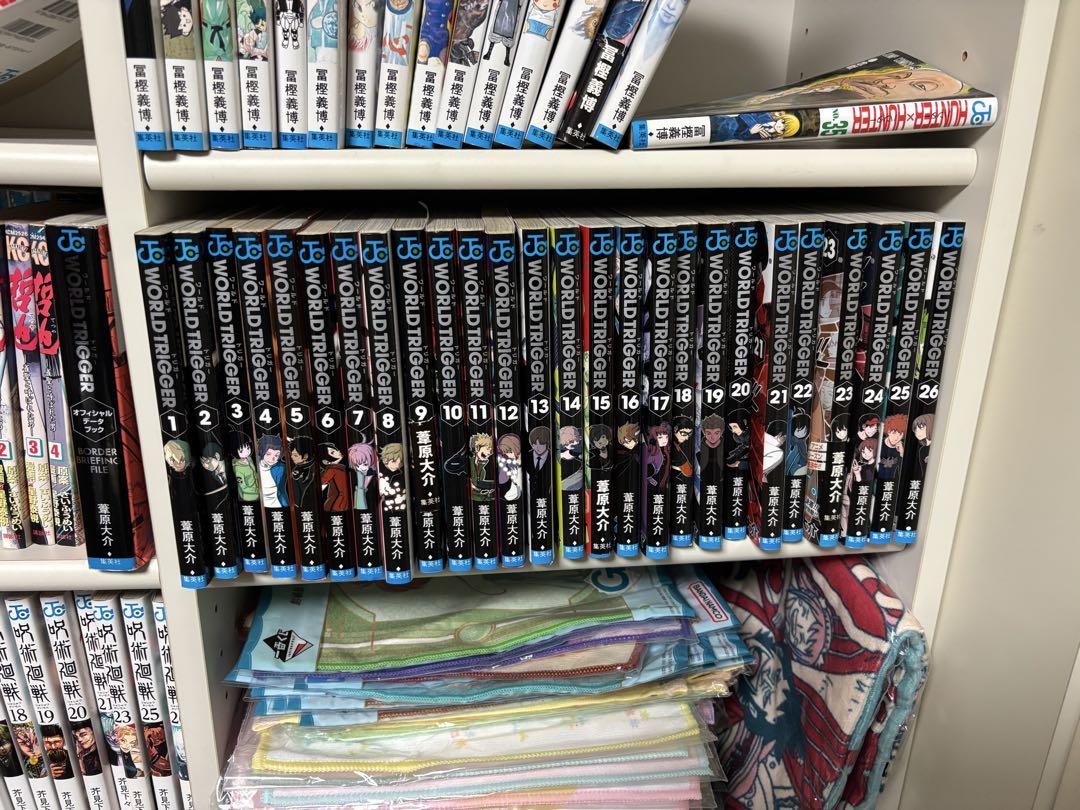 ワールドトリガー 全巻セット 1-26巻　+オフィシャルガイド