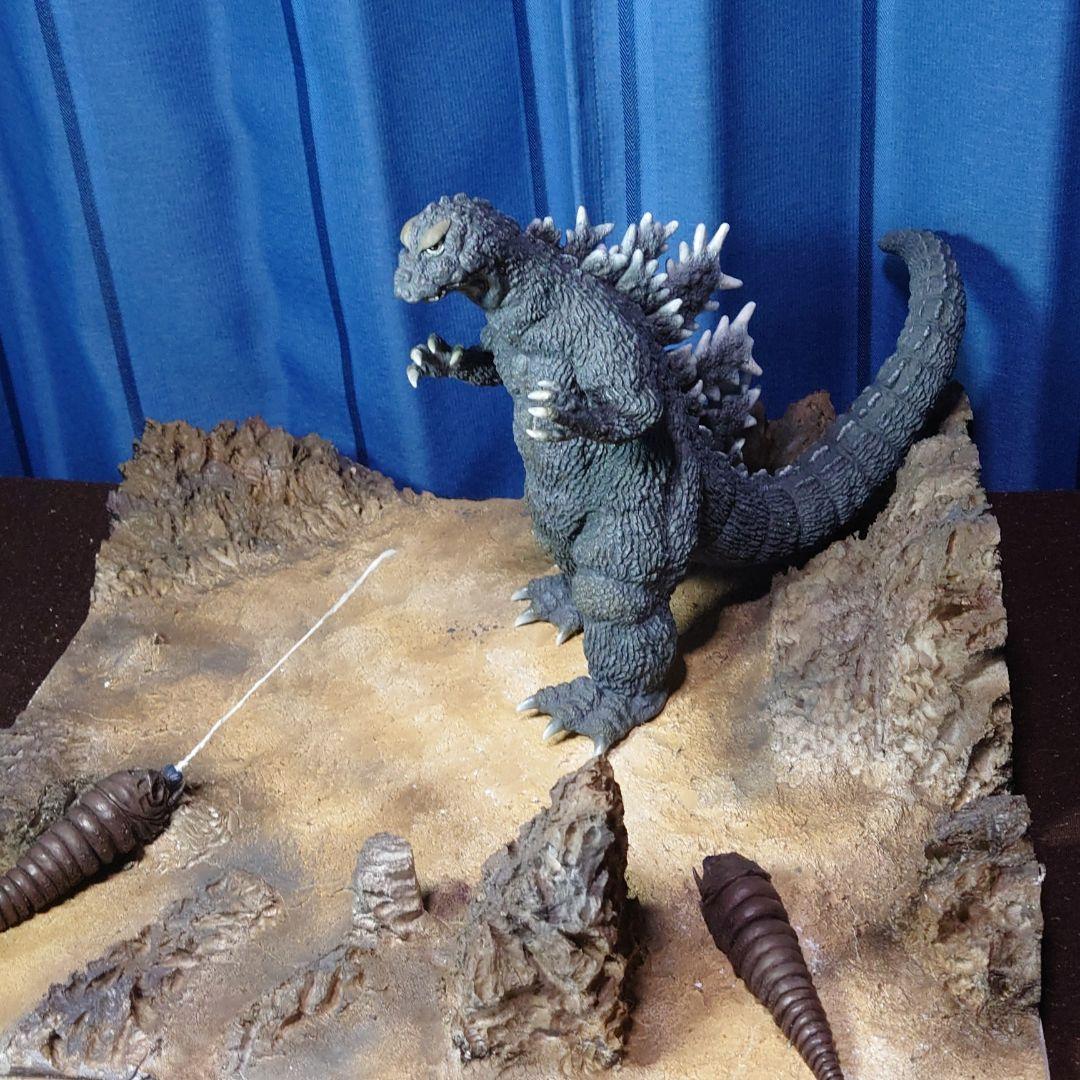ブラック系買得 「モスラ対ゴジラ」ソフビ人形・ゴジラ(中古
