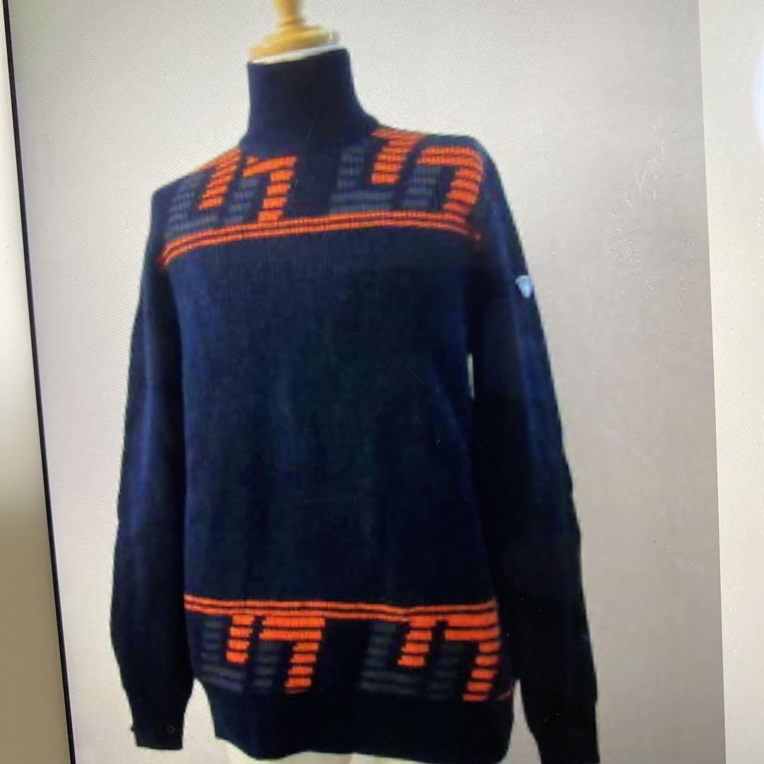 Empiric Armani. EA7 ハイネックロゴ編みニット