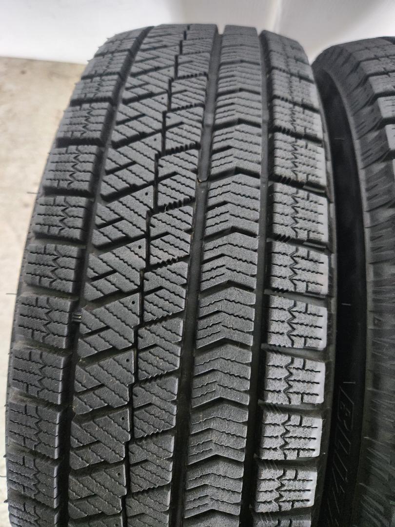 送料込☆2021年製 ブリヂストンタイヤ 175/65R15日本製☆2本セット