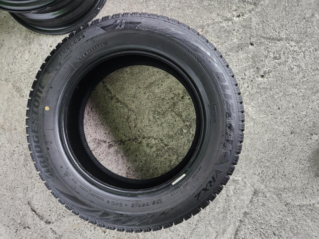 送料込☆2021年製 ブリヂストンタイヤ 175/65R15日本製☆2本セット