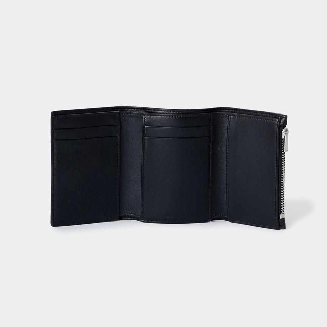 セリーヌ ストラップ 三つ折り財布 コンパクトウォレット 美品】セリーヌ/ファインストラップ/三つ折り / コンパクト