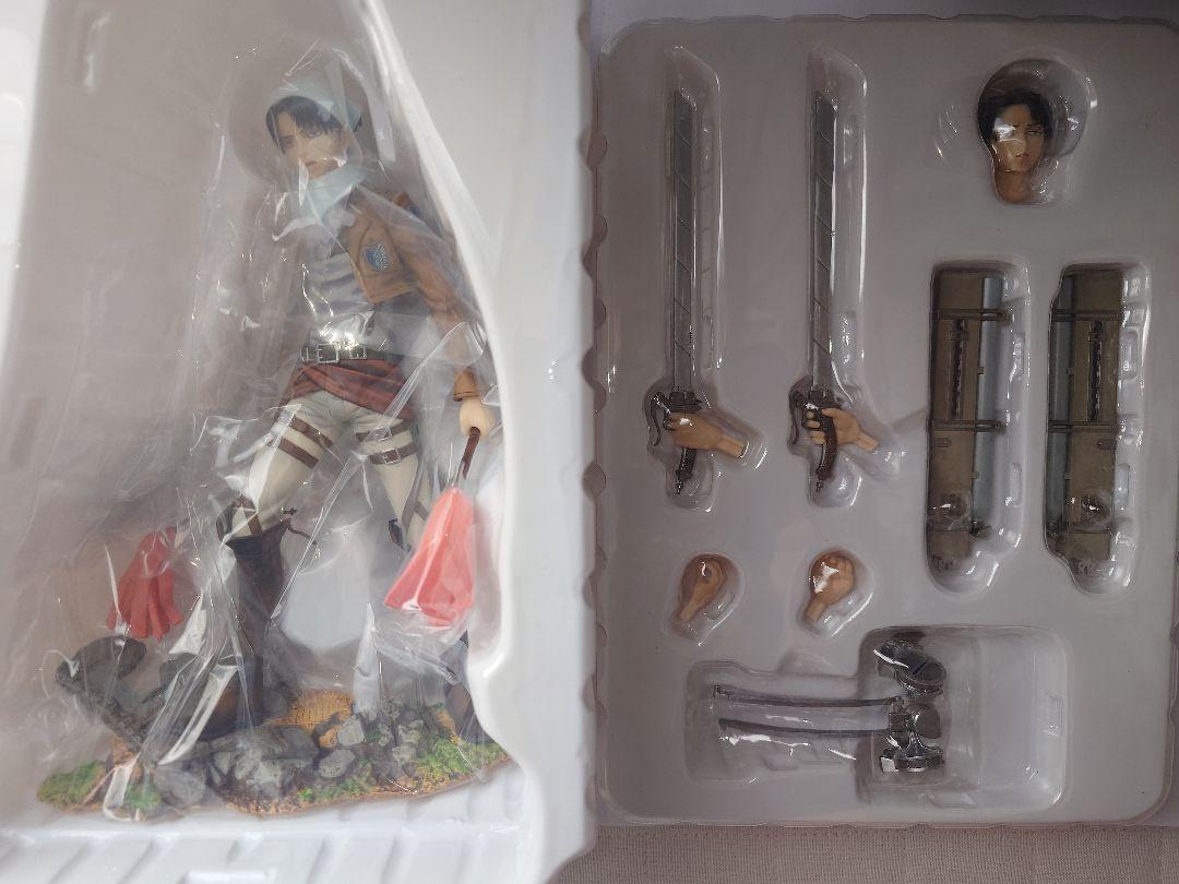 BRAVE-ACT リヴァイお掃除版 進撃の巨人 1/8 完成品 フィギュア