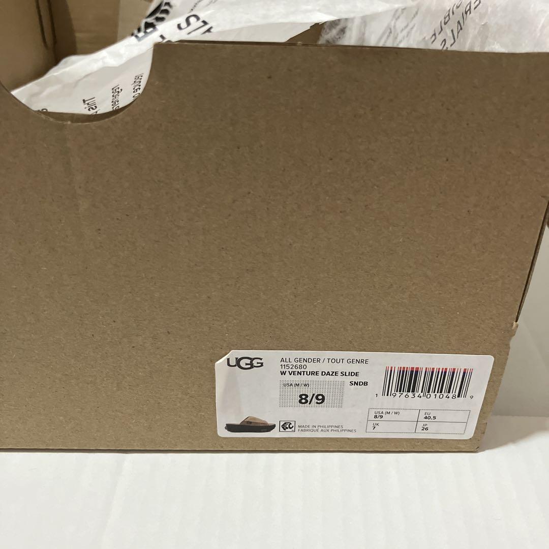 UGG サンダル