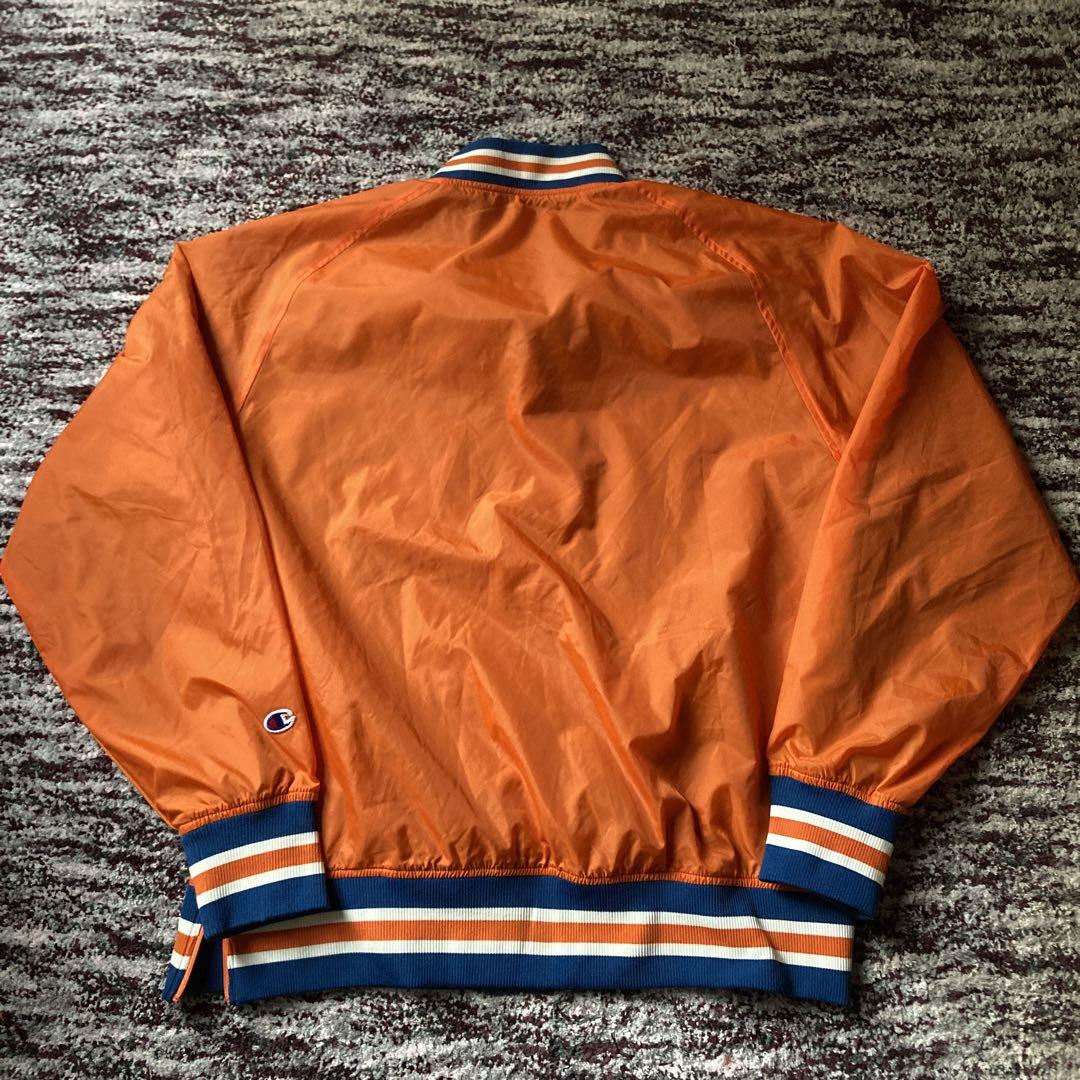 Champion チャンピオン ナイロンジャケット 希少カラー 刺繍 人気 古着