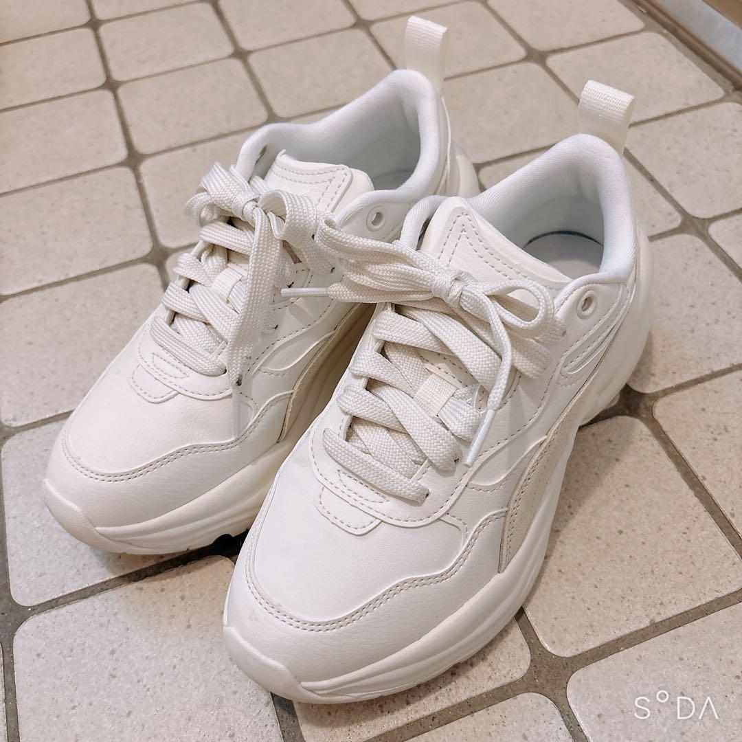 【美品】PUMAシリア ウェッジSD 401830 美品】PUMAシリア ウェッジ SD 401830 ABC-MART限定 - メルカリ
