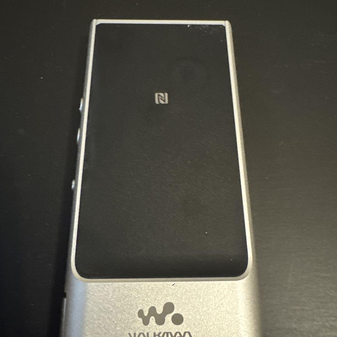 ソニーウォークマン化粧箱付き SONY NW-ZX100 - メルカリ