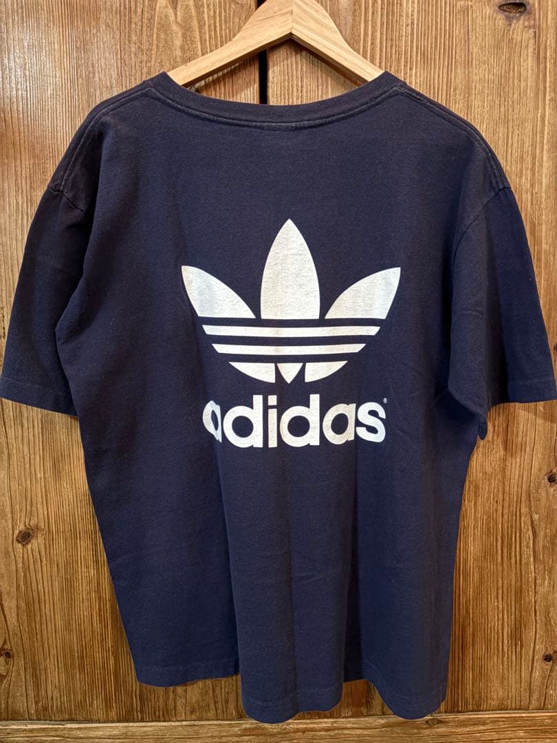 アディダス 万国旗タグ