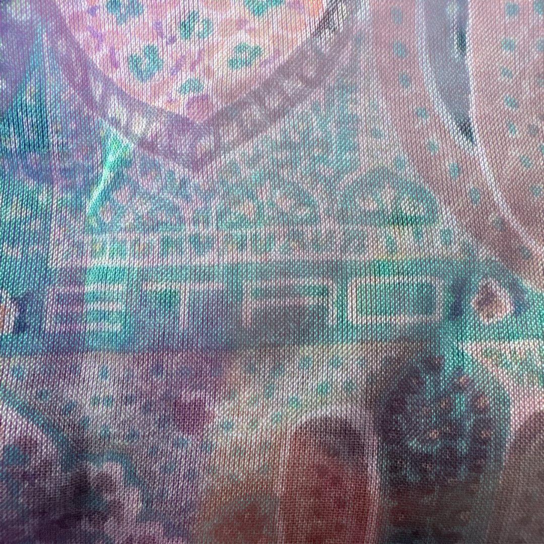 ETRO ペイズリー柄 ストール 紫色 ETRO ペイズリー柄 ストール - メルカリ
