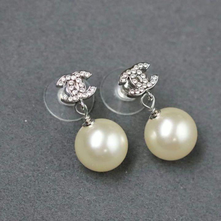 CHANEL シャネルパールピアス