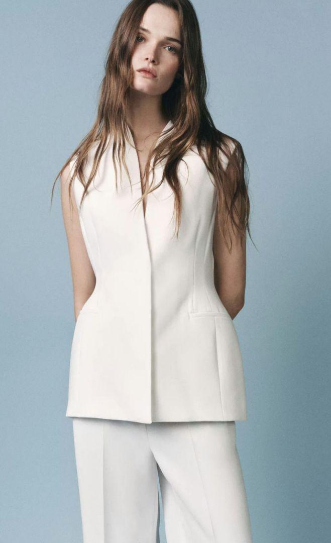 新品未使用 ZARA ぺプラムベスト ZW COLLECTION XS 新品】ZARA☆ペプラムベスト ZW COLLECTION - メルカリ