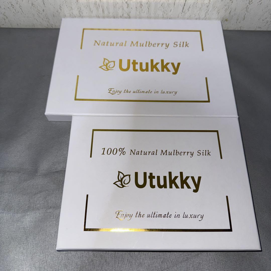 【新品未開封】utukky シルク枕カバー　ナイトキャップ