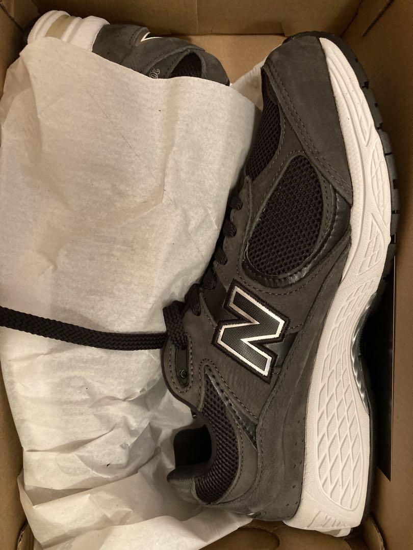 靴 New Balance ML2002RB