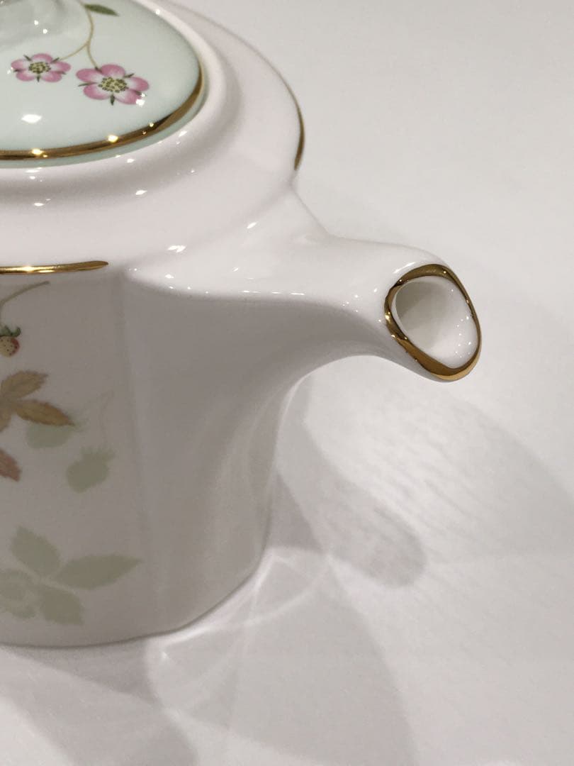 ワイルドストロベリー ティーポットセット