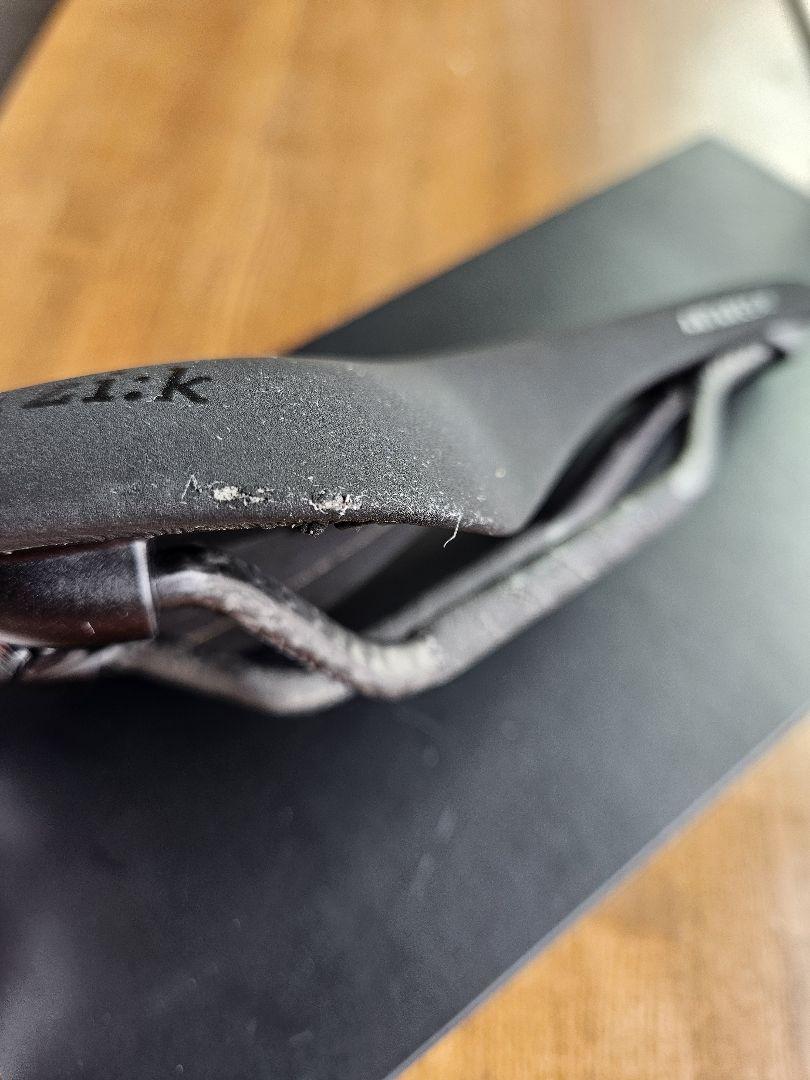 フィジーク Fizik Antares R1 Open サドル