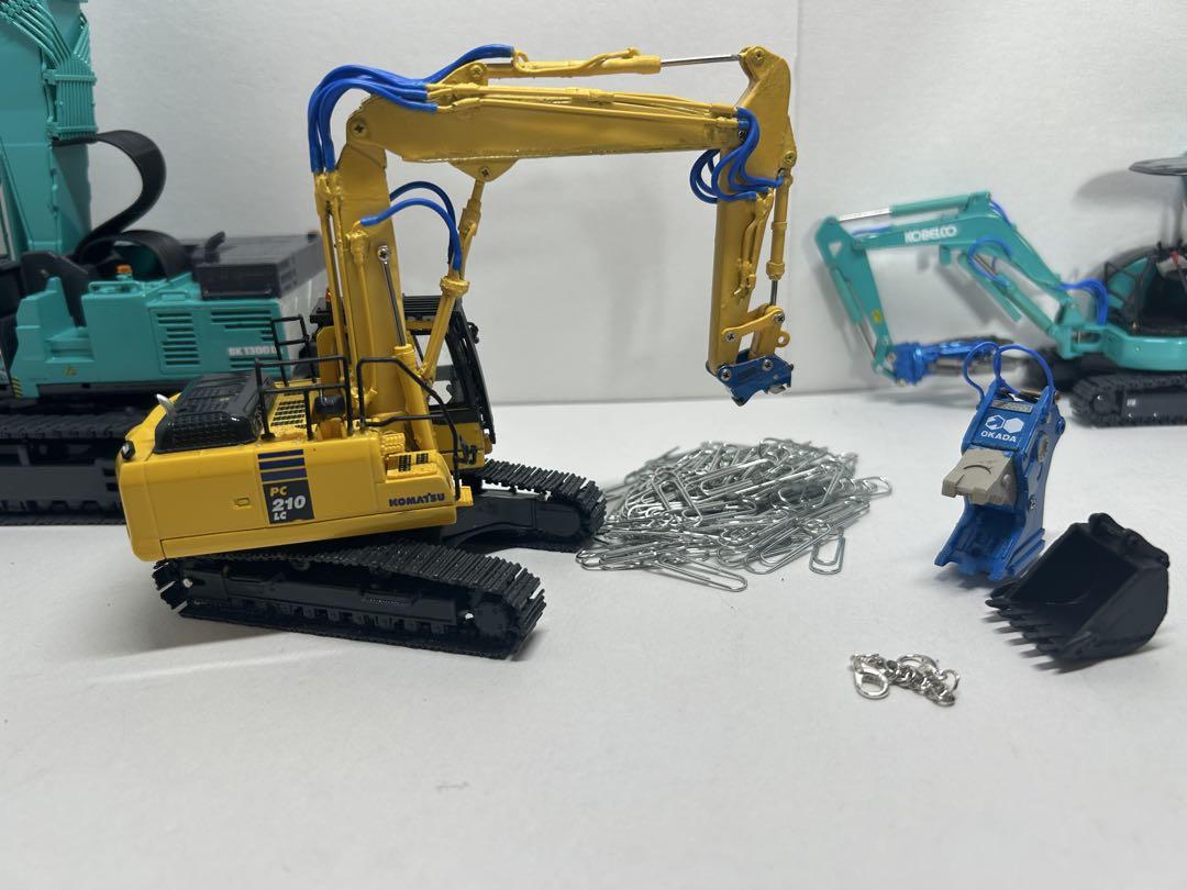 ミニカー KOMATSU pc210lc