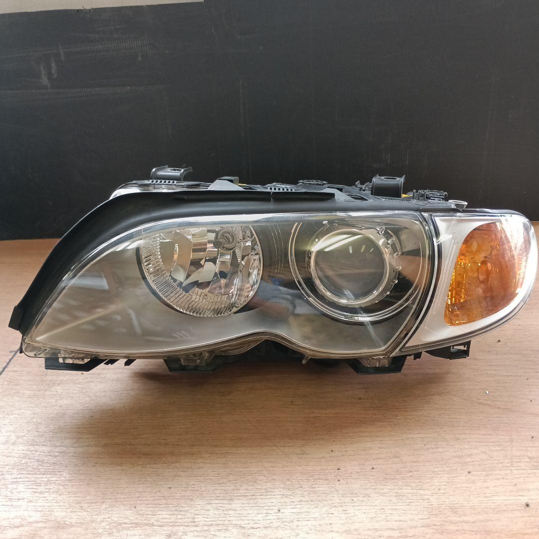 BMW E46純正　左右ヘッドライト