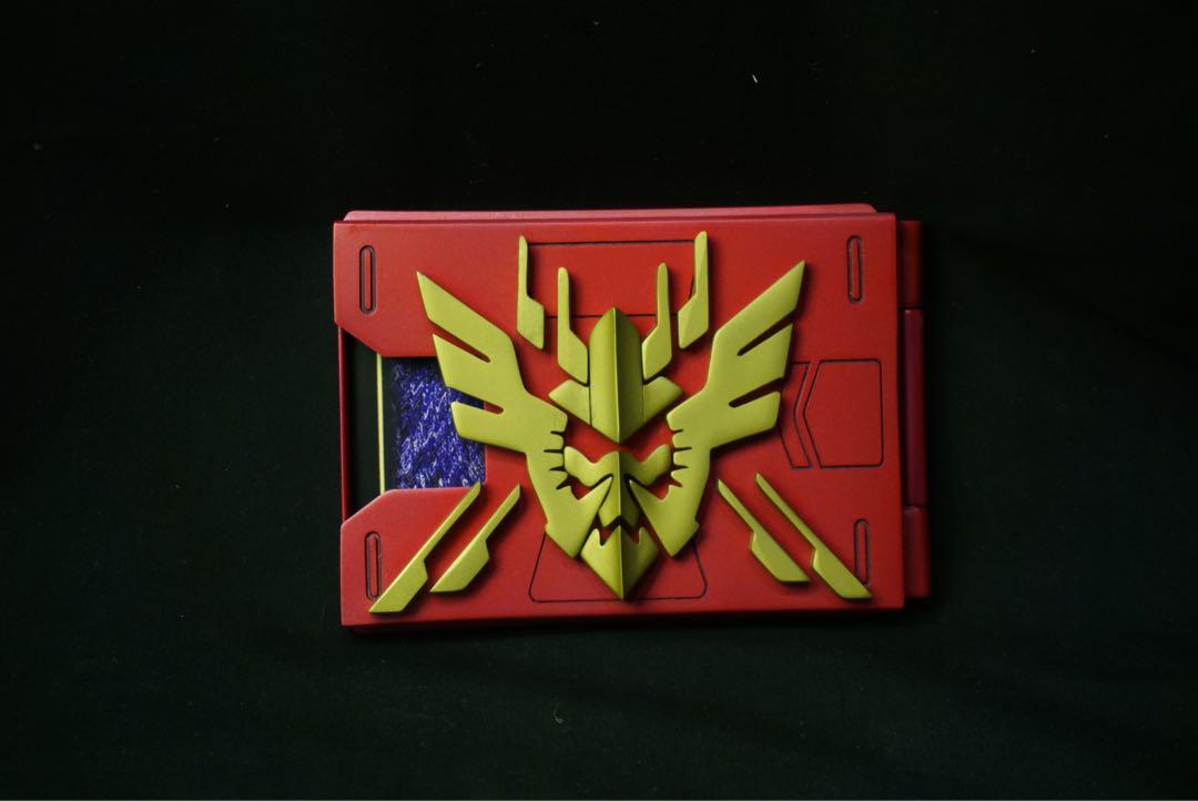 仮面ライダーライア　ガルドサンダー　オリジナルカードデッキ　プロップ造形