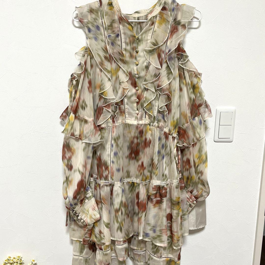 snidel シフォンフリルミニワンピース　花柄