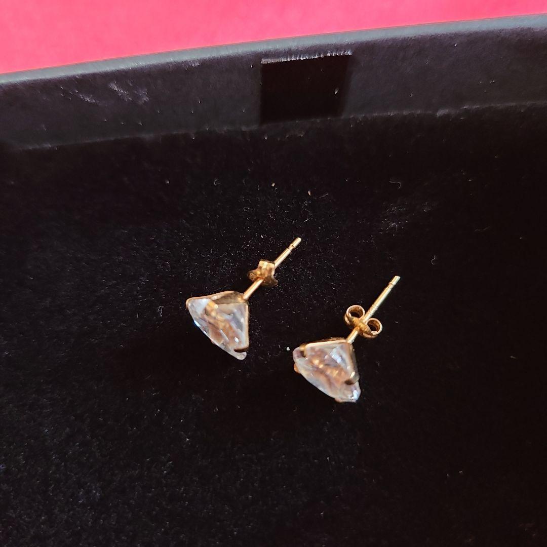 K18 ハートジルコニアピアス