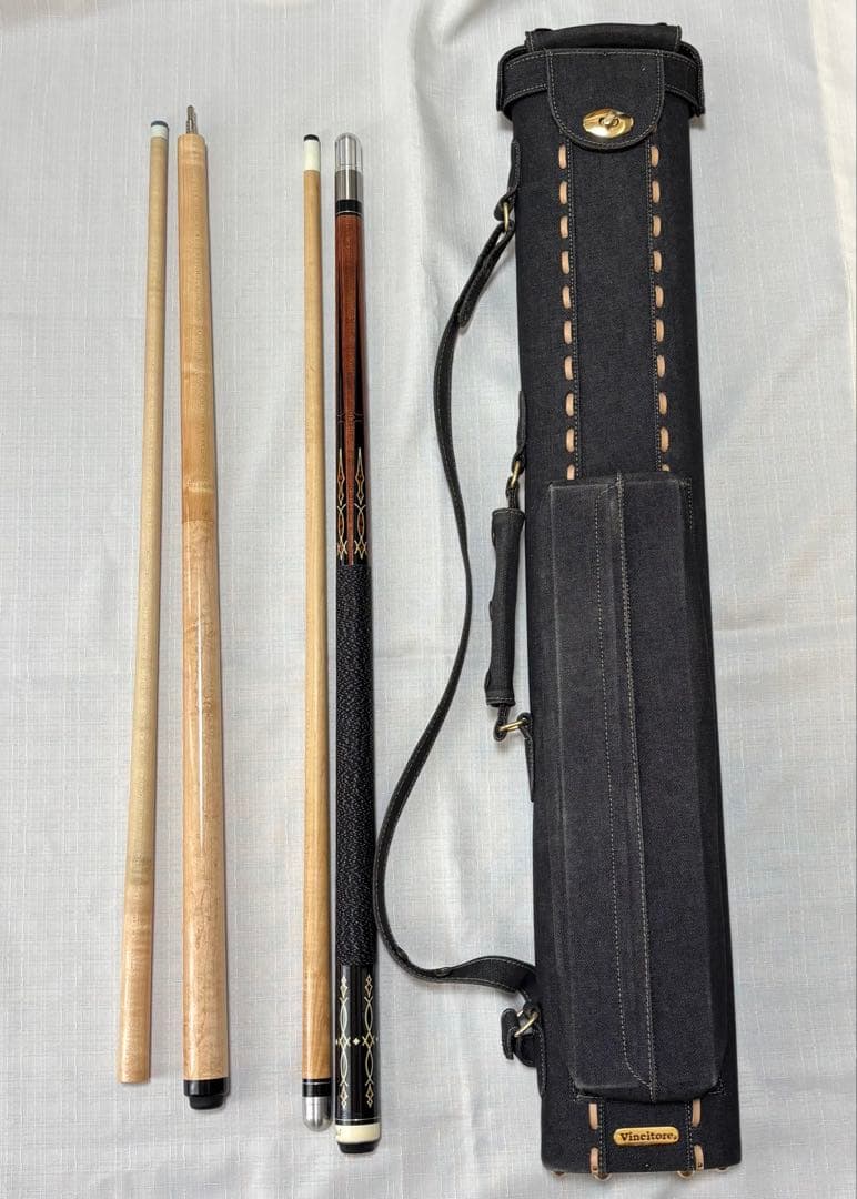 ビリヤードキュー 2本 ケース付き目立った傷や汚れなし