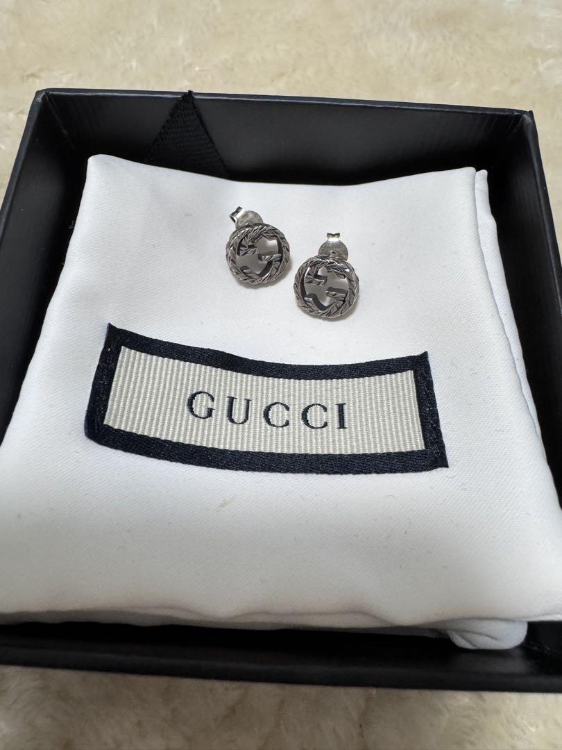 GUCCI ロゴ入りメタルピアス