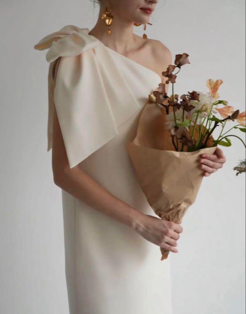 スーツ・フォーマル・ドレス Acka one shoulder point one-piece ivory