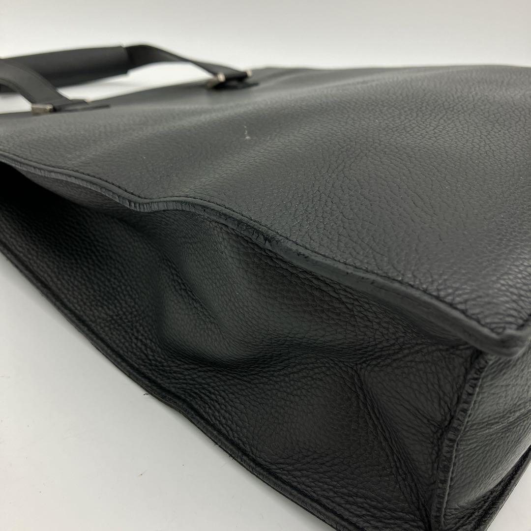 Cartier】ビジネスバッグ ブリーフケース ロゴ型押し レザー