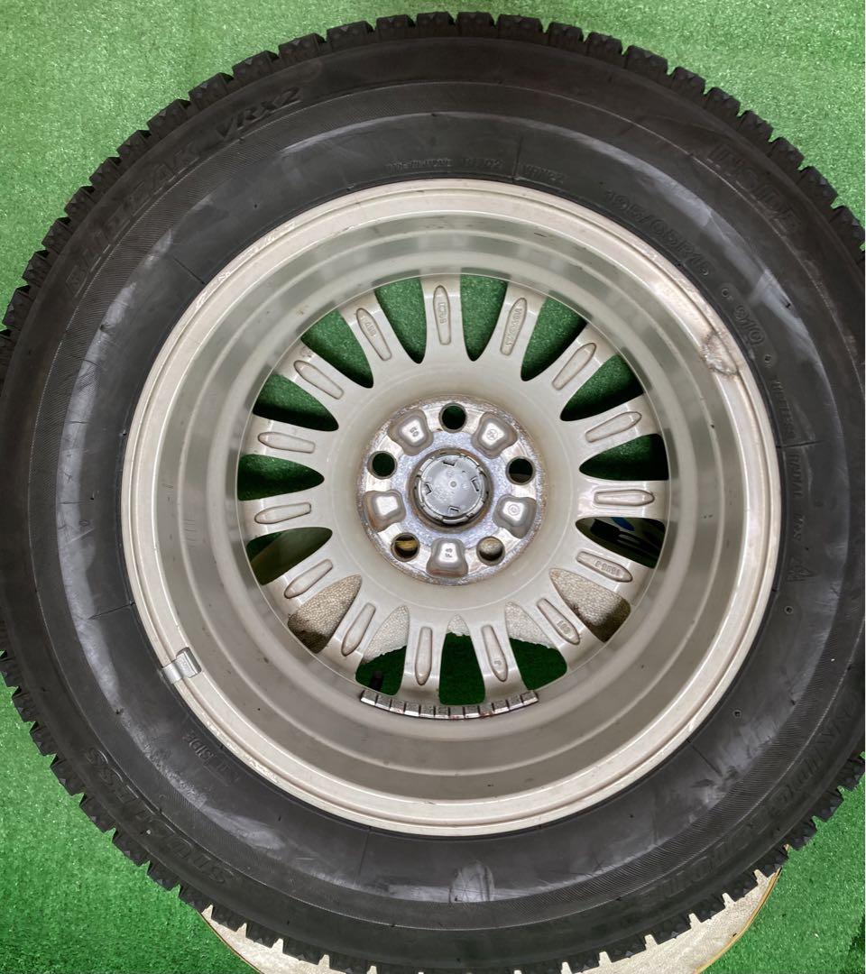 195/65R15 スタッドレスタイヤとアルミホイール付き。