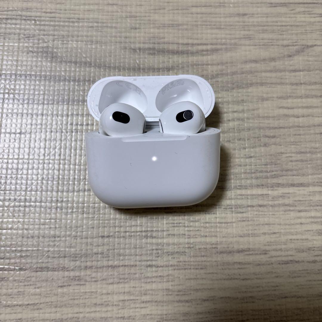 【ジャンク品】Apple AirPods(第3世代) Apple AirPods 3世代 ジャンク品 エアーポッズ - メルカリ