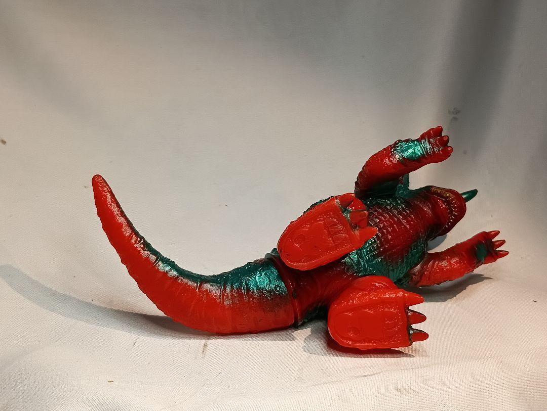 ポピー キングザウルス 「地底怪獣 バラゴン」 怪獣 ソフビ 当時物 ポピー キングザウルス 「地底怪獣 バラゴン」 怪獣 ソフビ 当時