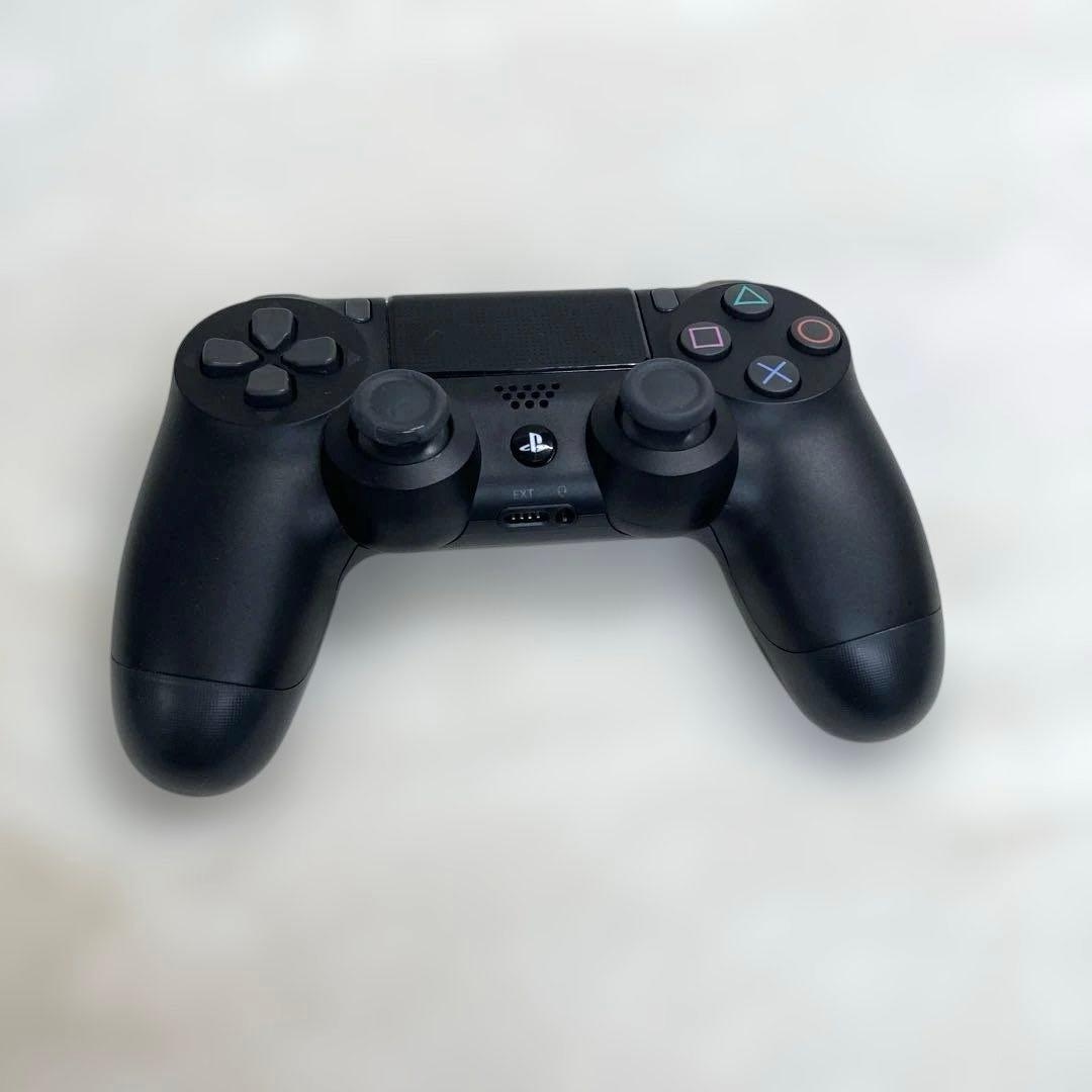 PS4 Pro 本体（CUH-7100B）ブラック　ケーブル、コントローラー付