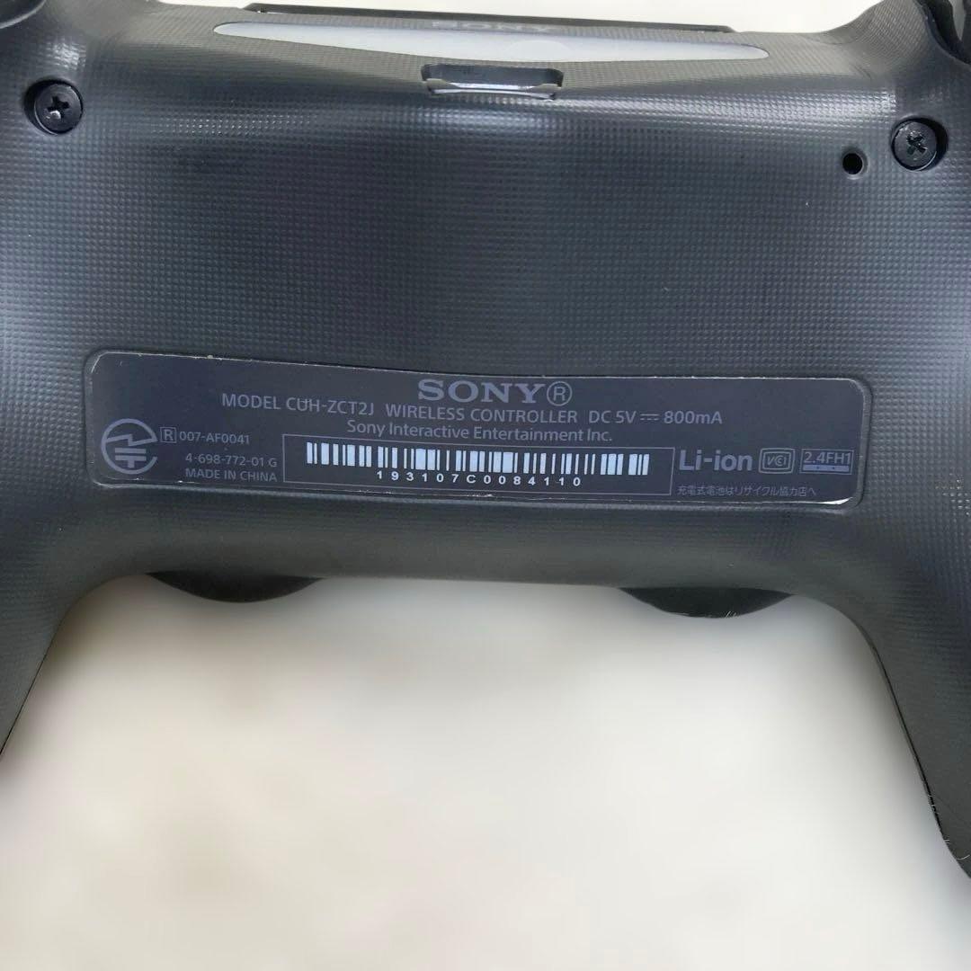 PS4 Pro 本体（CUH-7100B）ブラック　ケーブル、コントローラー付