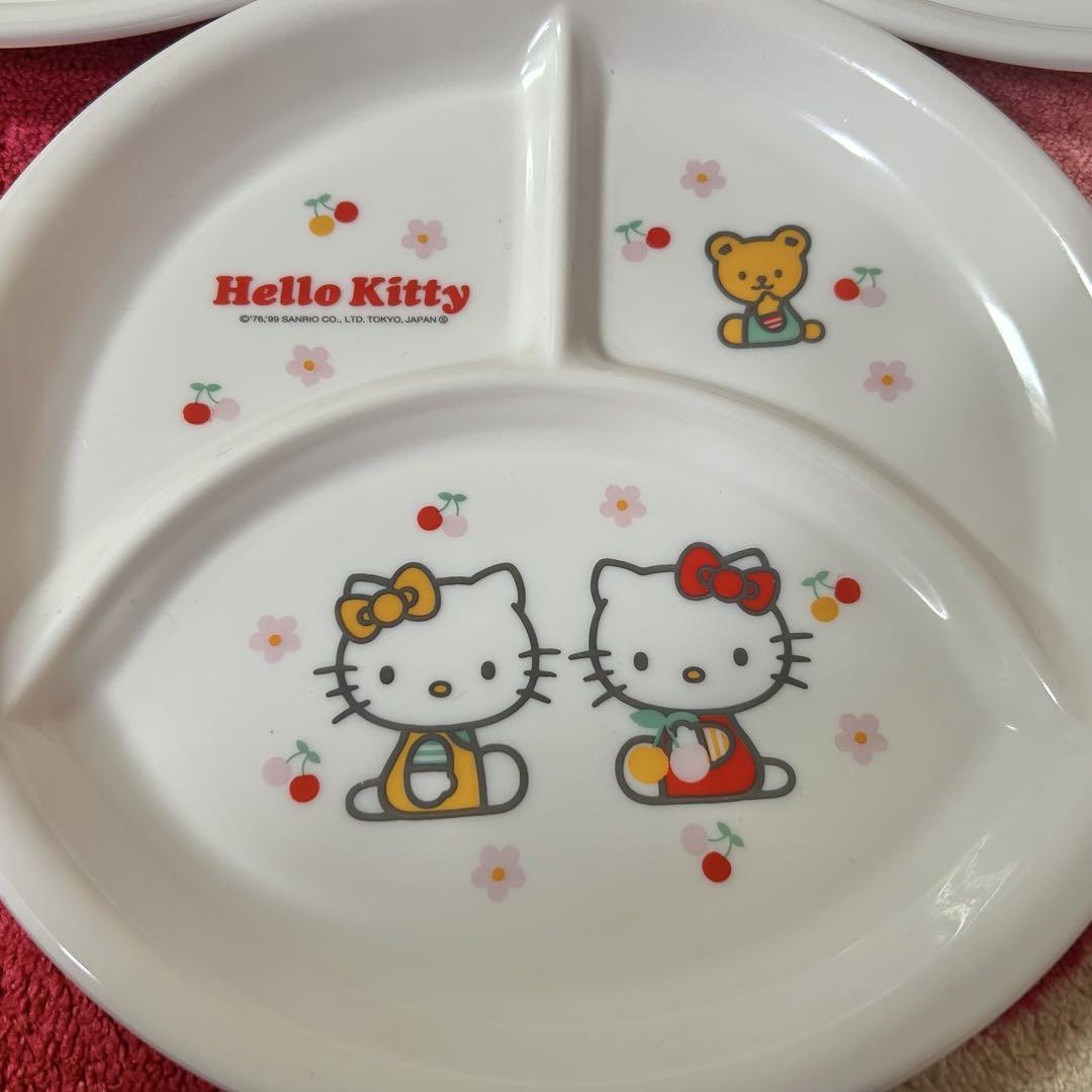 【期間限定値下げ】☆ハローキティ プレート 3点