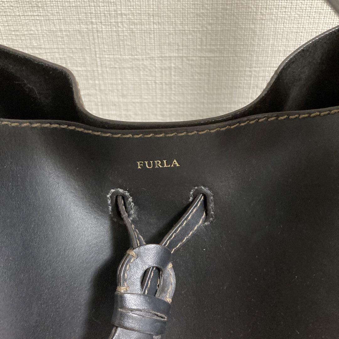 年末のプロモーション特価！ ⭐︎貴重⭐︎FURLA /フルラ/異素材/バイカラー/ハンドバッグ バッグ