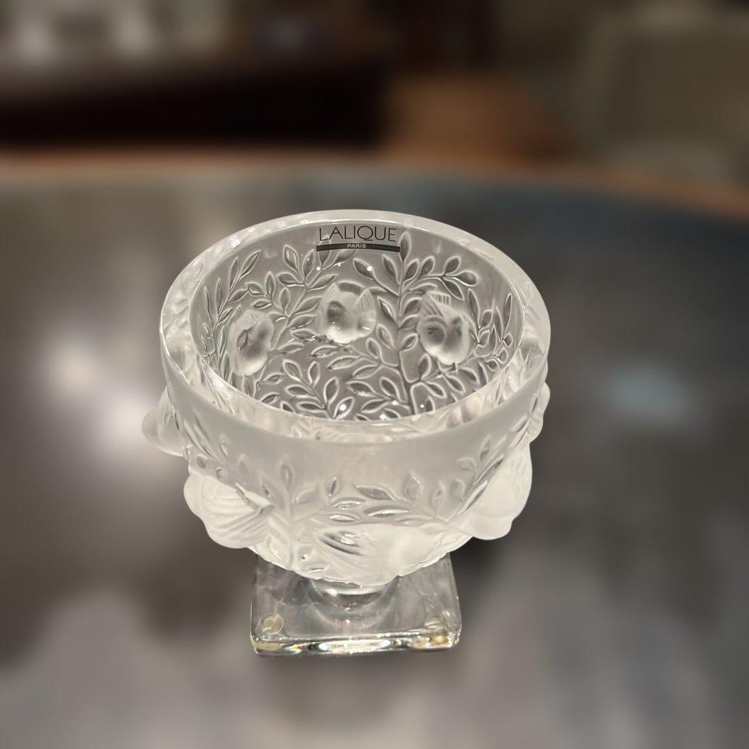 Lalique バガテル　葉と鳥の彫刻 花瓶 Lalique バガテル 葉と鳥の彫刻 花瓶 - メルカリ