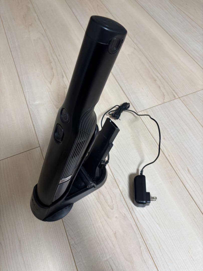 Shark 充電式ハンディクリーナー