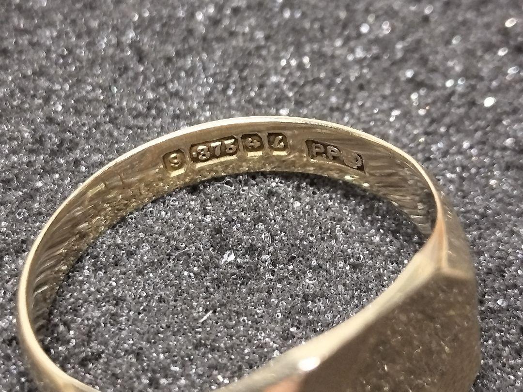 イギリス　シグネットリング　9金無垢　9ct 9KYG ゴールド　ビンテージ