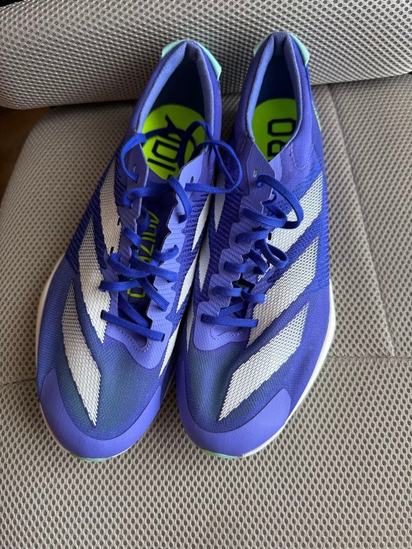 アディゼロ フィネス finesse 27.0cmadidas