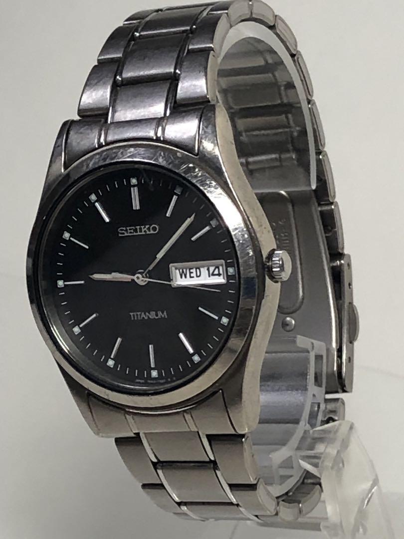 夏に軽量チタン⑤ SEIKO TITANIUMクォーツ 7N43-9090 黒