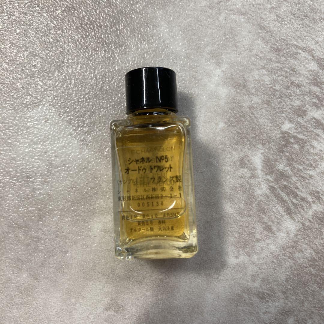 Amazon.co.jp: シャネル [CHANEL] NO.5オードトワレスプレー50ml