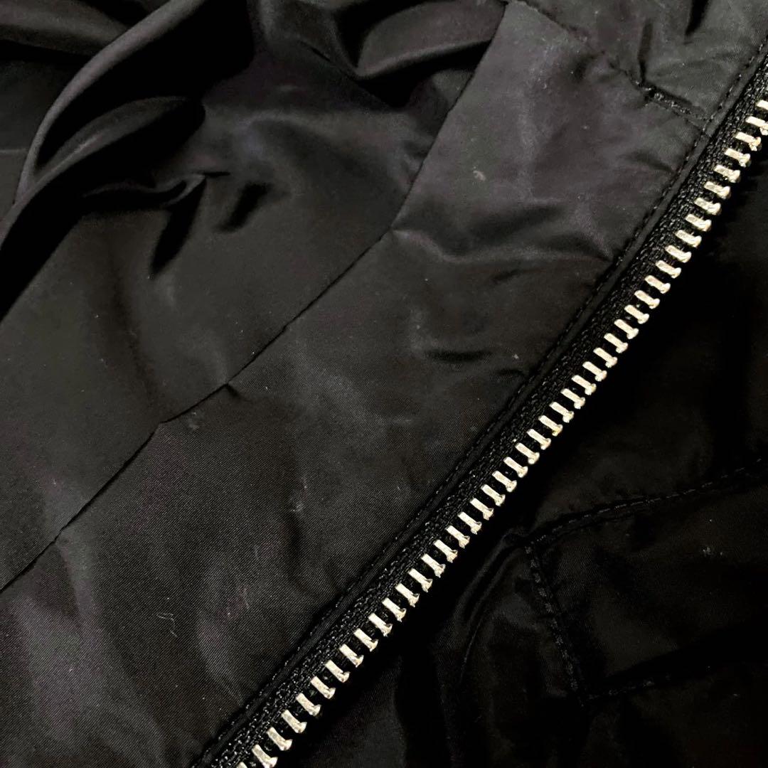 Prada ナイロンジャケット 46サイズ 三角タグ SGA278
