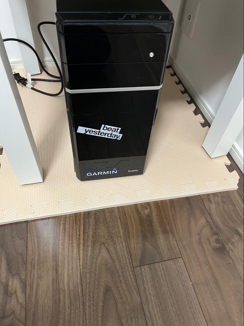 Dellモニター Logicoolキーボード GarminデスクトップPC